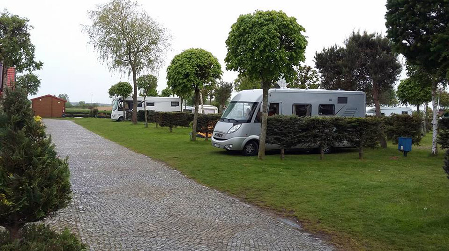 centro ricreativo tendopoli campeggio tutto l'anno case di campagna camere alloggio alloggio in Polonia Mar Baltico Leba